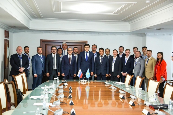 Более 140 встреч проведут предприятия Удмуртии в рамках бизнес-миссии в Казахстан