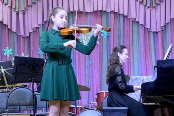 Скрипачка из Сарапула - лауреат в международном конкурсе «Времена года»