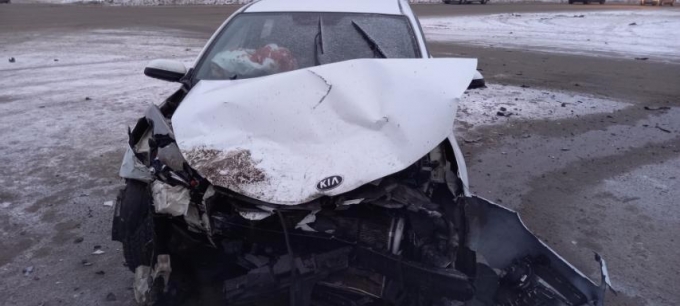 Нетрезвый водитель проехал на красный свет и устроил ДТП в Ижевске 