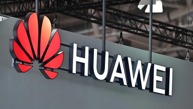 Китайская «Huawei» может окончательно уйти с российского рынка