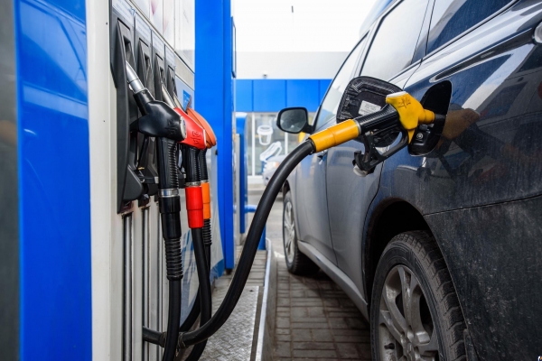 Повышение средних цен на бензин зафиксировали в Ижевске