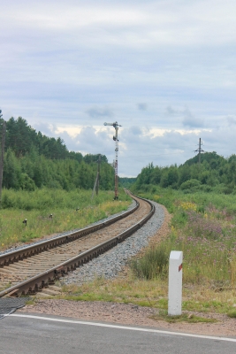 Электричка смяла эвакуатор на железнодорожном переезде в Ижевске