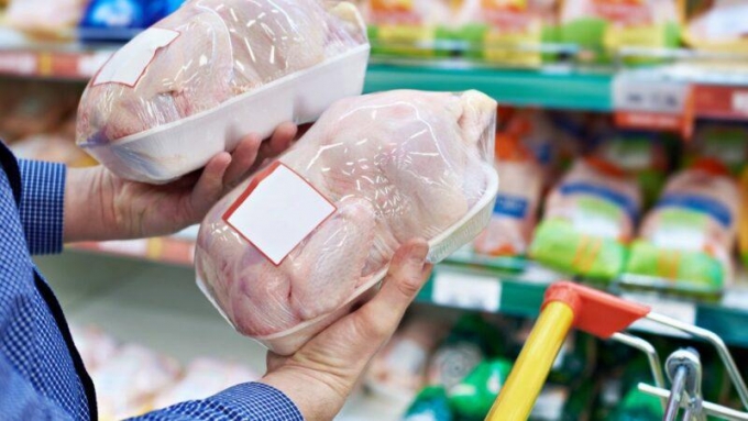 Крупные производители мяса птицы и яйца в России договорились о сдерживании роста цен 