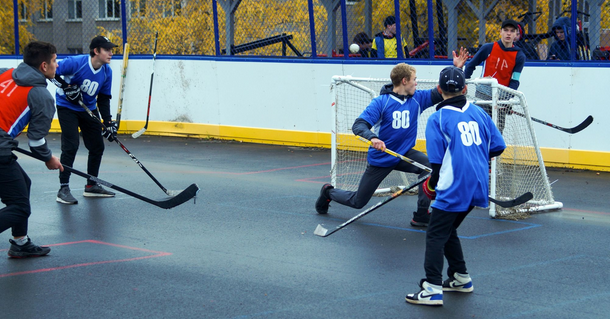 Школьное хоккейное троеборье стартует в Ижевске
