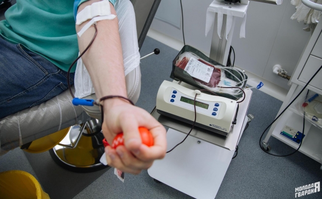 В течение года донор из Удмуртии сдал 80 литров крови 