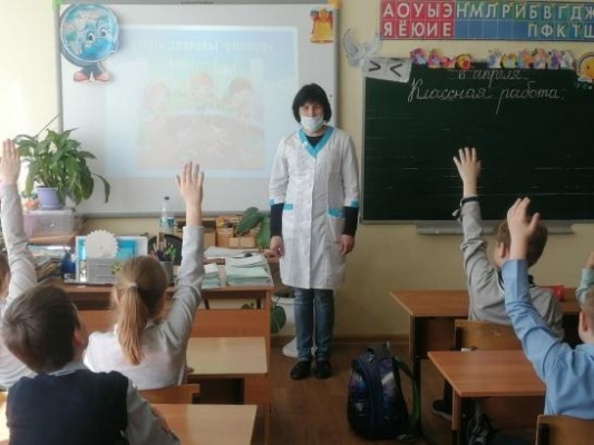 В школах Ижевска начали проводить Уроки здоровья