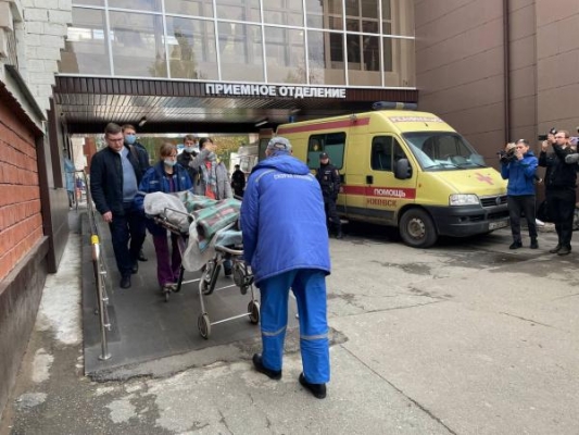 15 пострадавших при стрельбе в ижевской школе эвакуированы в Москву