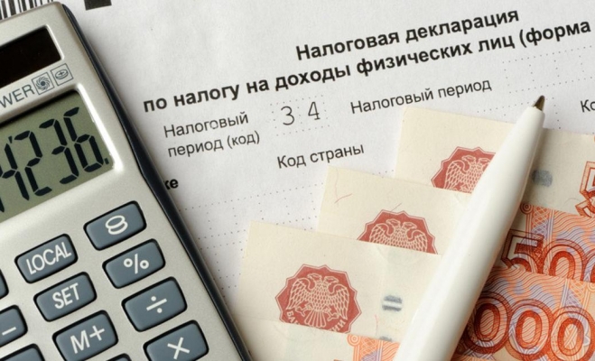 Россиян с минимальной зарплатой могут освободить от подоходного налога