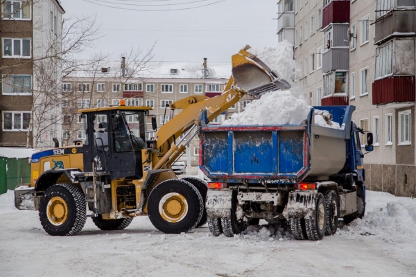 За минувшие сутки из Ижевска вывезли более 6 тысяч кубометров снега