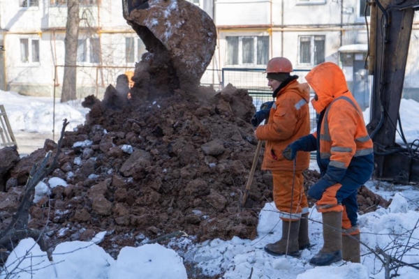 Два дома в Ижевске остались без воды из-за повреждения трубопровода