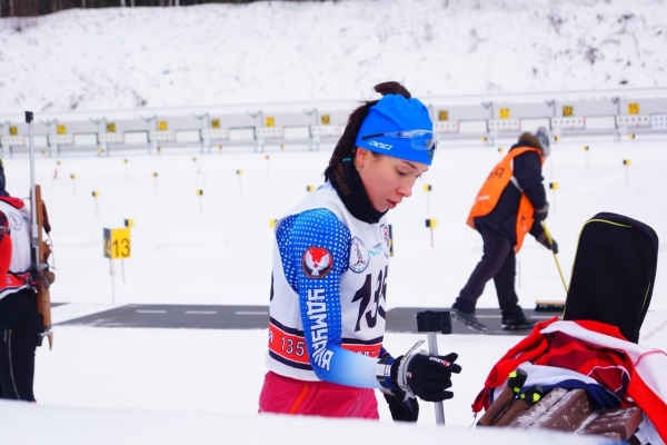 Ульяна Кайшева из Удмуртии стала лучшей в гонке на 15 км на «Ижевской винтовке»