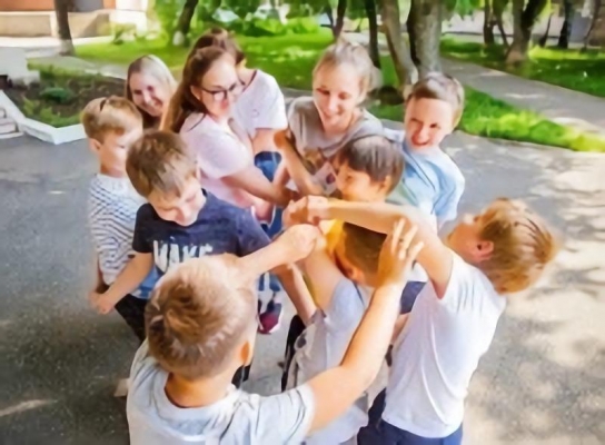 300 детей и ЛНР и ДНР станут участниками летних университетских смен в ГГПИ