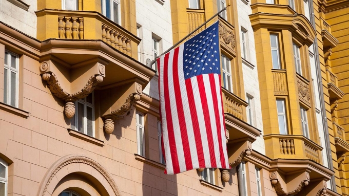 Посол США Салливан допустил взаимное закрытие посольств в Москве и Вашингтоне