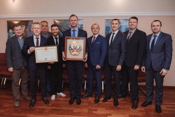 Коллектив ЧМЗ получил Почётный знак «За успехи в труде»
