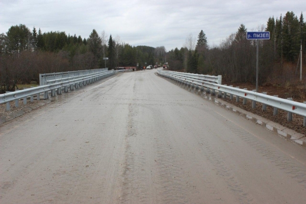 В Кезском районе подходит к завершению ремонт моста через реку Пызеп