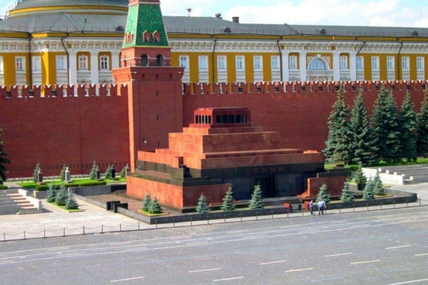 В России вновь развернулась дискуссия по вопросу захоронения тела Ленина