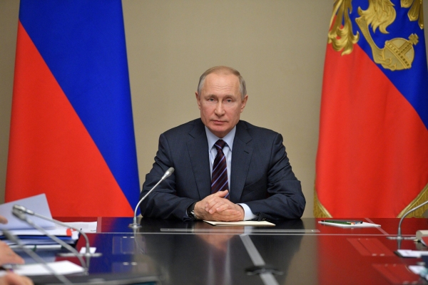 Владимир Путин заявил о необходимости доработки законопроекта о QR-кодах